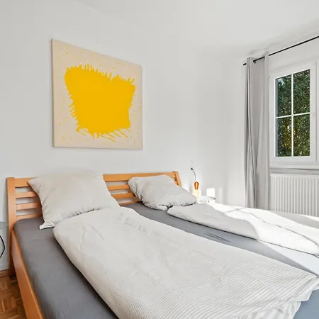 Seewiese Mit Großem Garten Und Autemberaubenden Alpenpanorama Apartment Friedrichshafen